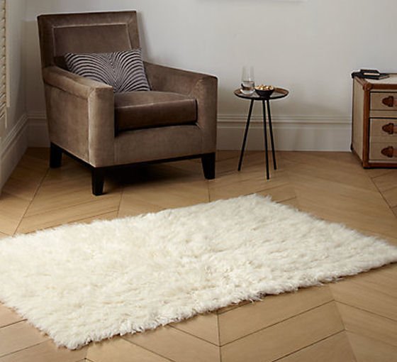 6 of the Best Warm and cosy contemporary rugs for chilly toes