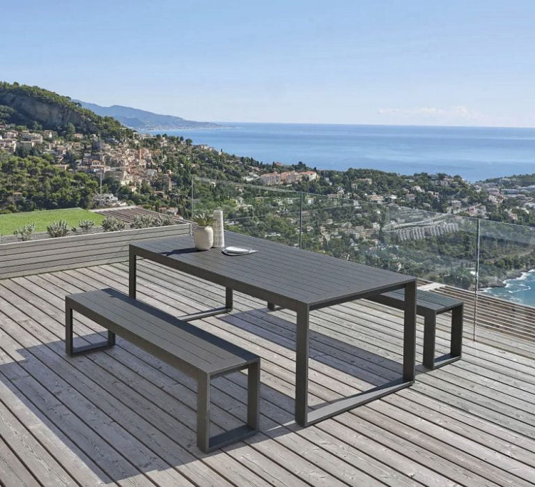 6 of the best: contemporary outdoor dining sets • Colourful Beautiful