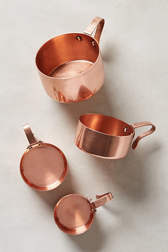 copper coloured Russet measuring cups