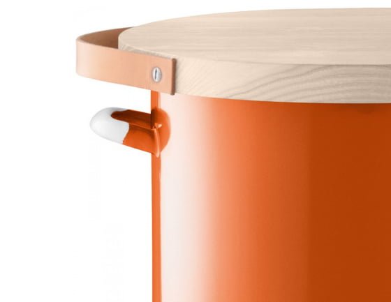 Orange 560