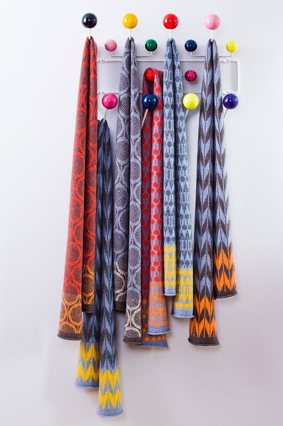 Seven_Gauge_Studio_2013_Scarves_Hanging-21