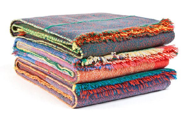 Zuzunaga colourful handwoven wool blankets