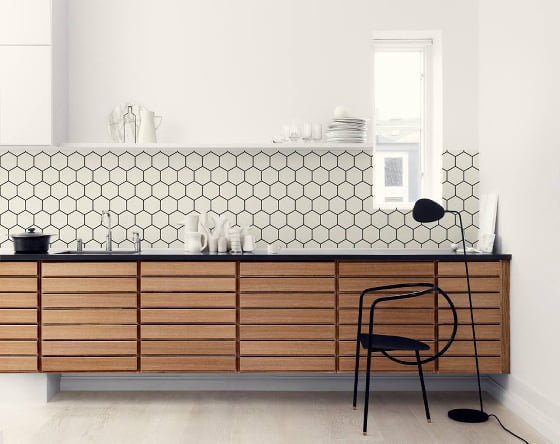 kitchenwalls_wallpaper_hexagon_wooden kitchen