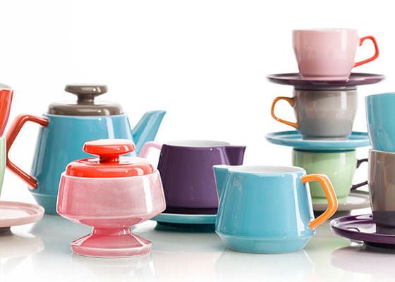 POP tableware set by Sagaform Colourful tableware in pink, red, turquoie and orange